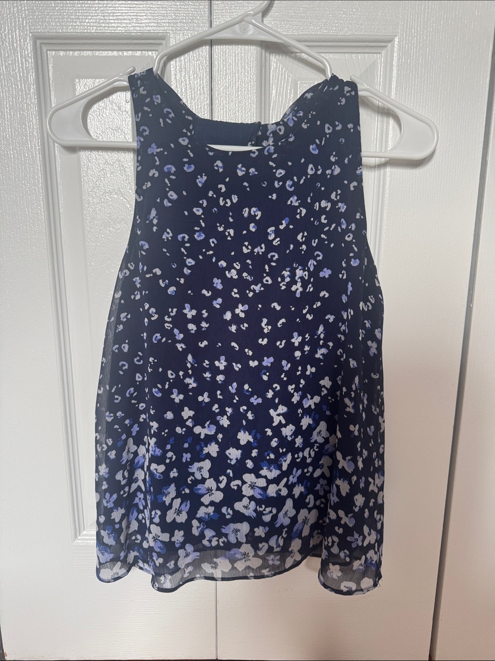 Banana Republic XXSP Floral Navy and Light Blue Pleated Chiffon Blouse